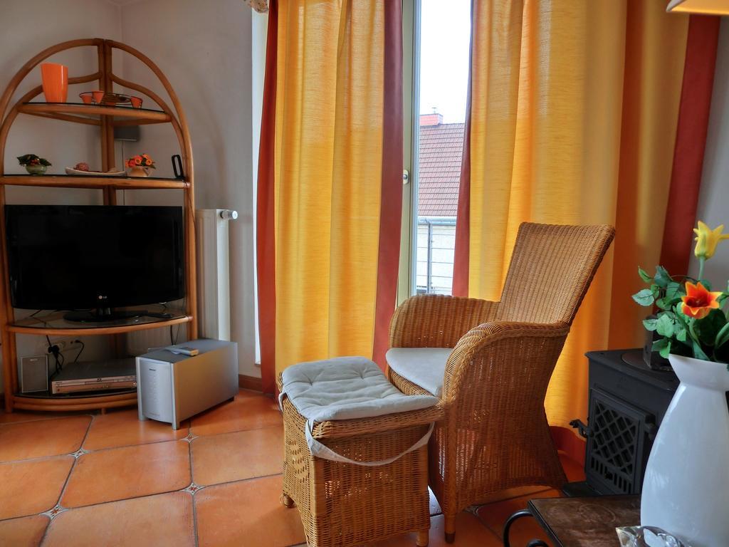 Appartement Nr 7 Im Sonnenbad Sassnitz Ruang foto